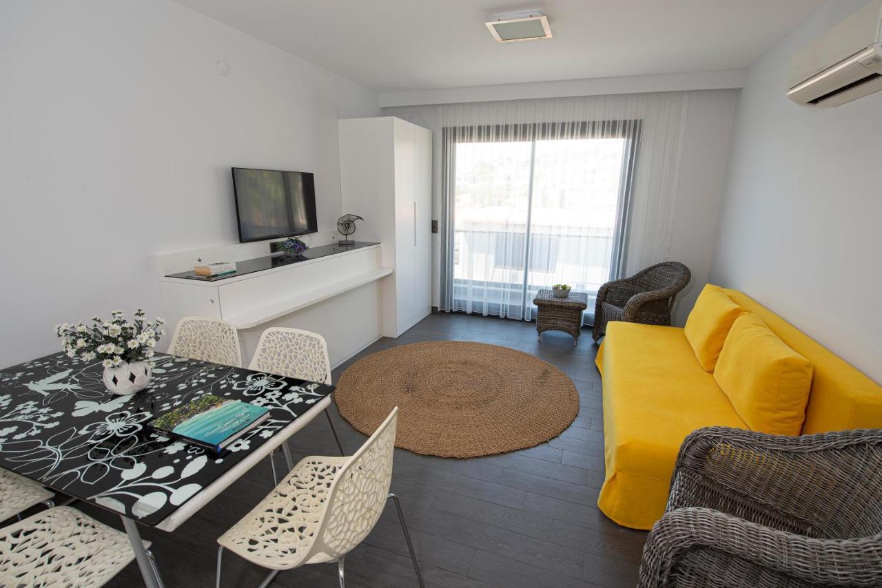 Mert Otel Cesme Exterior photo
